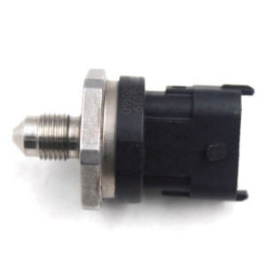 Capteur pression carburant pour Ford 0261545039